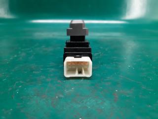 Кнопка обогрева сидений задняя левая SONATA YF 10-14 2013 Седан 2.4 G4KK