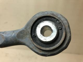 Рычаг задней подвески поперечный правый 300 04-10 2008 Седан 3.5 EGG
