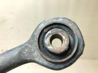 Рычаг задней подвески поперечный правый 300 04-10 2008 Седан 3.5 EGG