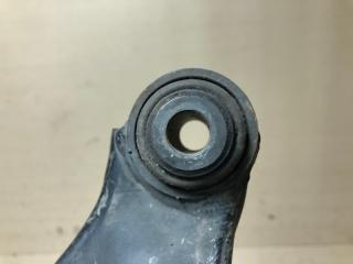 Рычаг задней подвески поперечный нижний 300 04-10 2008 Седан 3.5 EGG