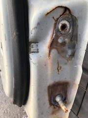 Дверь передняя левая 300 04-10 2008 Седан 3.5 EGG