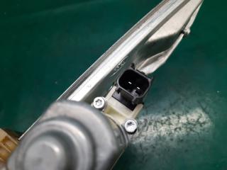 Стеклоподъемник задний правый FORD FOCUS 10-18 Седан 2.0 XQDA