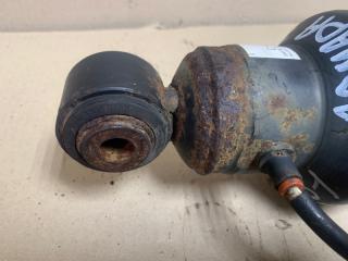 Амортизатор задний QX56 / TITAN / ARMADA 04-16 2005 Внедорожник VK56DE