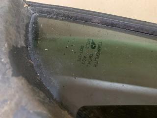 Стекло двери глухое заднее левое QX56 / TITAN / ARMADA 04-16 2005 Внедорожник VK56DE