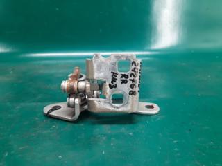 Петля двери нижняя задняя правая PATRIOT 10-17 2011 Внедорожник 2.4 ED3