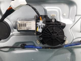 Стеклоподъемник передний правый HYUNDAI ELANTRA HD 06-11 Седан 2.0 G4GC