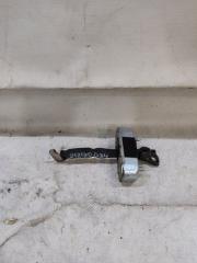 Запчасть ограничитель двери задний левый TOYOTA AURIS 06-12