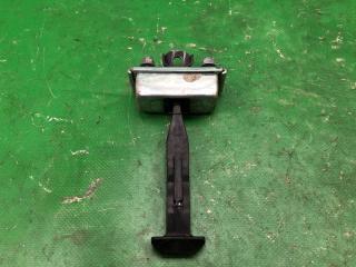 Ограничитель двери задний правый FOCUS 10-18 2015 CB8 2.0 XQDA