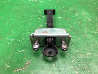 Ограничитель двери задний правый FORD FOCUS 10-18 CB8 2.0 XQDA