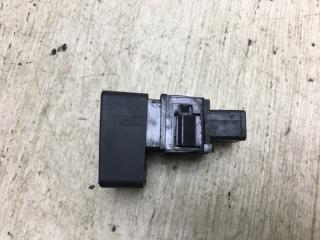 Кнопка аварийной сигнализации NV200 USA 13- 2020 M20XUS 2.0 MR20DE