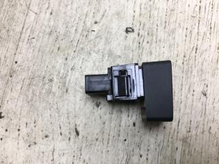 Кнопка аварийной сигнализации NISSAN NV200 USA 13- M20XUS 2.0 MR20DE