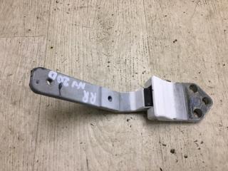 Петля двери верхняя задняя правая NISSAN NV200 USA 13- 2020