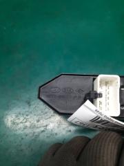 Кнопка стеклоподъемника передняя правая ELANTRA HD 06-11 2008 Седан 2.0 G4GC