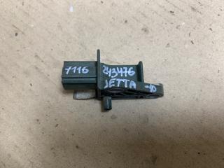 Датчик удара передний VOLKSWAGEN JETTA 05-10 2007