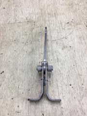 Ограничитель двери задний левый NISSAN NV200 USA 13- M20XUS 2.0 MR20DE