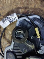 Замок двери передний левый TOYOTA RAV4 05-12