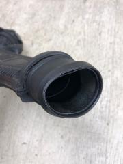 Патрубок интеркулера правый JETTA USA 10-17 2013 162 2.0 CPLA