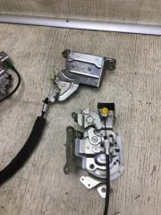 Замок двери боковой правый NV200 USA 13- 2015 M20XUS 2.0 MR20DE