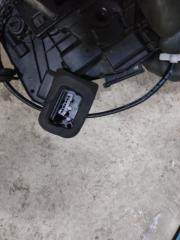 Замок двери задний правый VOLKSWAGEN JETTA USA 10-17