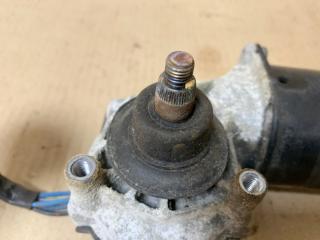 Моторчик стеклоочистителя передний MPV 99-06 2.5. GY. KG440AA