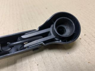 Поводок стеклоочистителя задний QX30 16-20 2018 Внедорожник 2.0 20PET