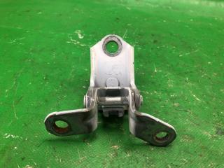 Петля двери нижняя передняя правая FORD FIESTA 08-17 CCN 1.6 HXJB