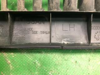 Накладка в салоне левая NISSAN NV200 USA 13- M20XUS 2.0 MR20DE