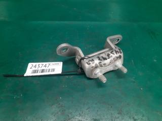 Петля двери верхняя задняя правая TOYOTA CAMRY 30 02-06 2006