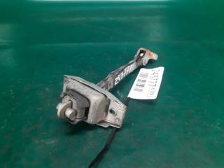 Ограничитель двери передний левый MATRIX 08-14 2008 Хэтчбек 1.8 2ZRFE