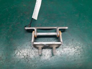 Петля крышки багажника левая FORESTER SG 02-07 2003 Внедорожник 2.5 EJ251