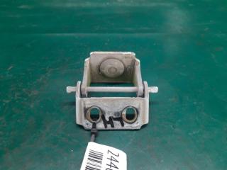 Петля крышки багажника левая FIESTA 08-17 2013 Хэтчбек 1.6 XDEZ