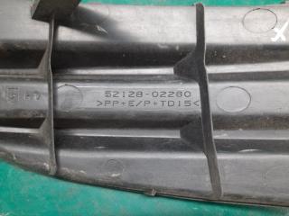 Накладка бампера передняя левая MATRIX 08-14 2008 Хэтчбек 1.8 2ZRFE