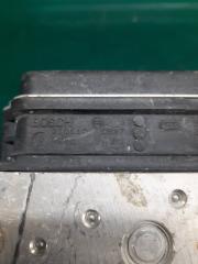 Блок ABS MDX (YD2) 06-13 2010 Внедорожник 3.7 J37A1