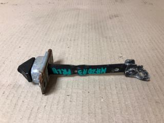 Ограничитель двери передний левый MAZDA 3 BK 03-08 2008