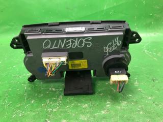 Блок управления печкой KIA SORENTO XM 09-14 XM 2.4 G4KJ