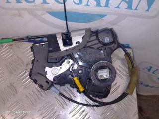 Замок двери передний левый SIENNA 11-16 2012 GSL30 3.5 2GR-FE