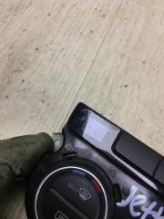 Блок управления печкой PASSAT B7 11-15 A32