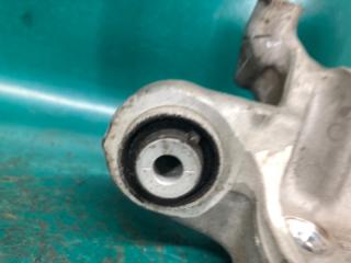 Цапфа задняя левая QX30 16-20 2019 Внедорожник 2.0