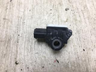 Датчик удара INFINITI M25/M37/M56/Q70/M35H 10-16