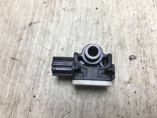 Датчик удара INFINITI M25/M37/M56/Q70/M35H 10-16