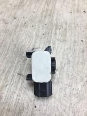 Датчик удара M25/M37/M56/Q70/M35H 10-16