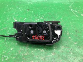 Замок двери передний правый PASSAT B7 11-15 2014 A32 1.8 CPRA