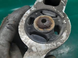 Рычаг передней подвески нижний правый JETTA 05-10 2007 Седан 2.5