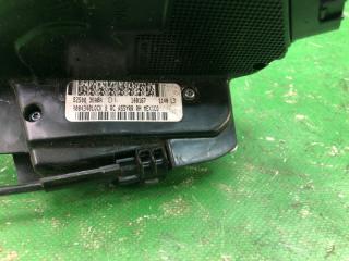 Замок двери задний правый PATHFINDER R52 12-21 2014 R52 3.5 VQ35DE