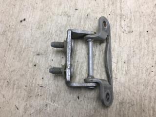 Петля крышки багажника FORESTER SF 97-02