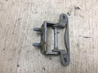 Петля крышки багажника FORESTER SF 97-02