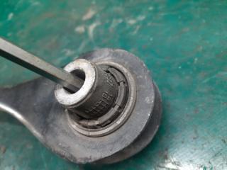 Рычаг задней подвески поперечный AUDI A3 (8V) 12–17 Седан CNSB 1.8L