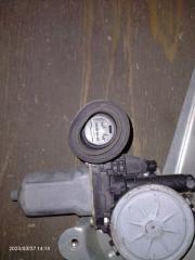 Стеклоподъемник задний правый TOYOTA AURIS 06-12