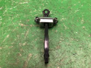 Ограничитель двери задний FORTE/CERATO TD 08-13 2009 TD 2.0 G4KD