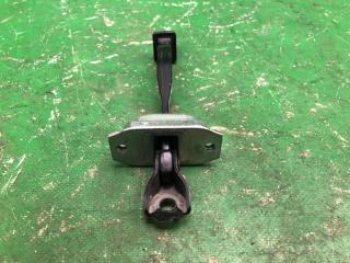 Ограничитель двери задний NISSAN ALTIMA L33 12-18 L33 2.5 QR25DE